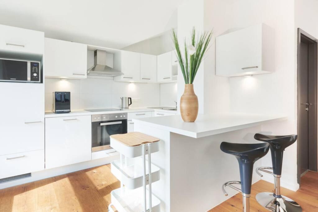 Criston Apartments - Calm Cityhome M Tubinga Esterno foto